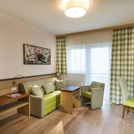Appartement & Garni Alpenrose
