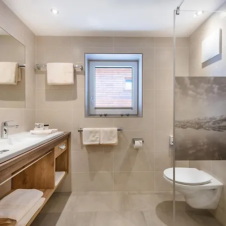 & Garni Alpenrose Appartement Obertauern