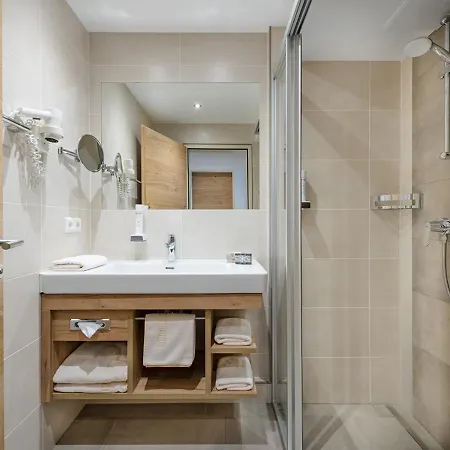 & Garni Alpenrose Appartement